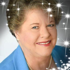 Meet your Posher, Yolanda